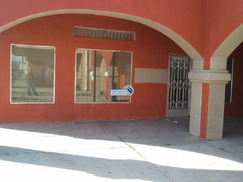 Barbershop, beauty or nail salon 6