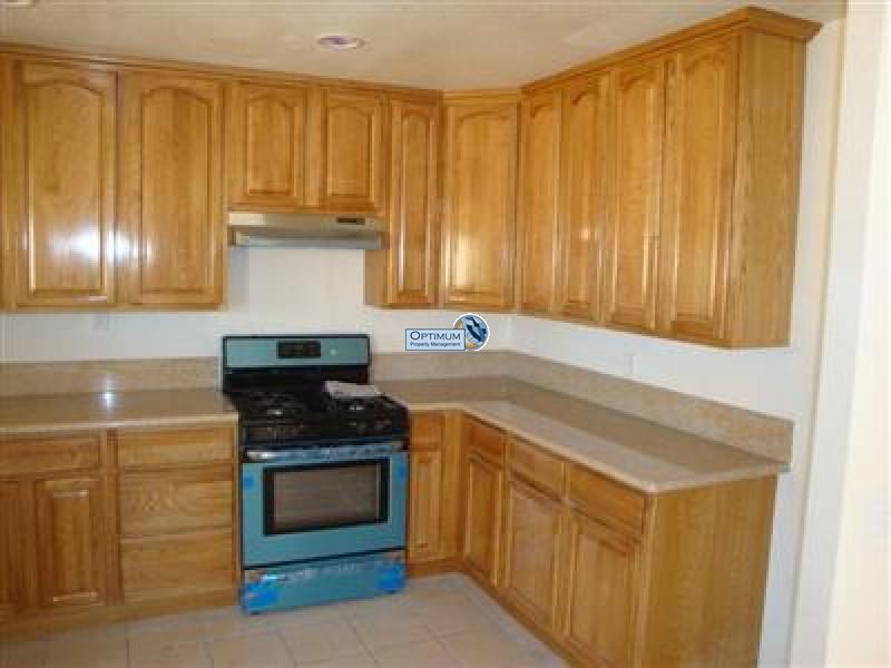 Newly remodeled Apple Valley home, big lot - REDUCED 7